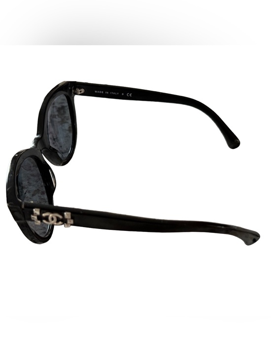 Chanel Pantos Mirrored Sunglasses Black main image 8